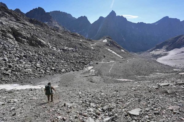 Wind River High Route - A Guide