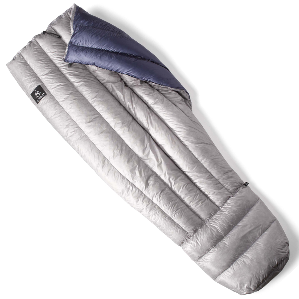 Hyperlite Mountain Gear 20 Degree Quilt gray blue laid out