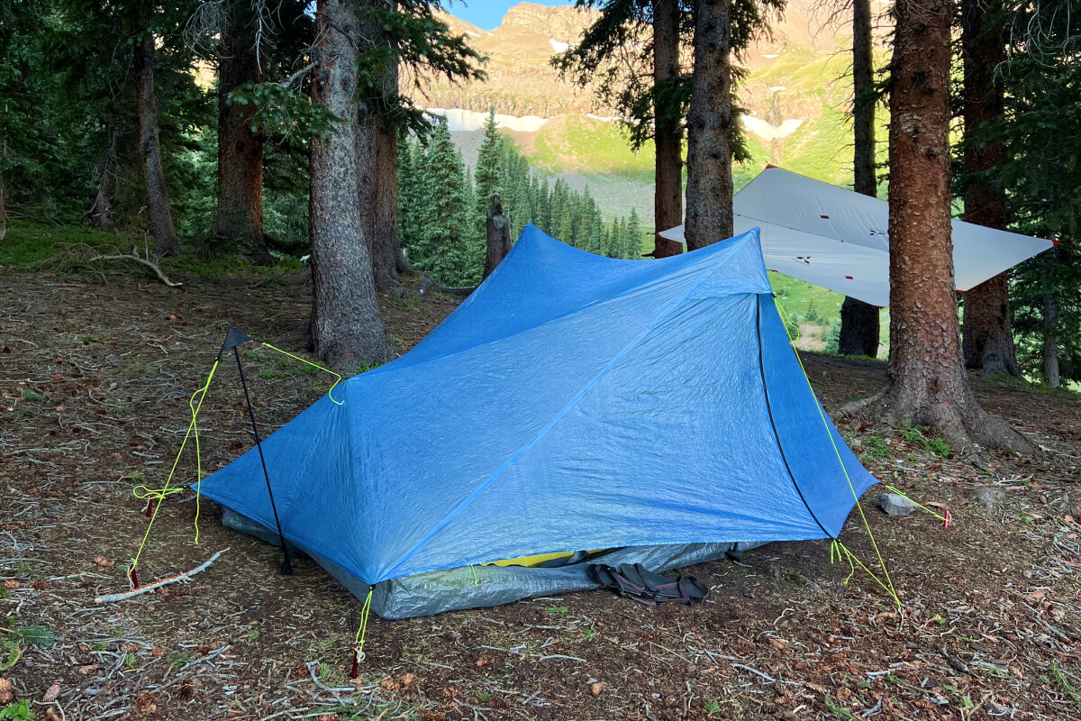 side view of zpacks offset duo tent