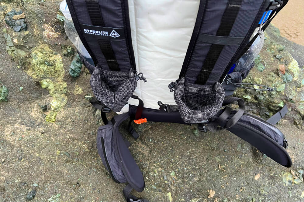 Hyperlite Mountain Gear Waypoint 35 Backpack shoulder strap pockets