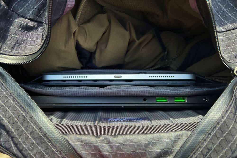 Laptop and tablet storage sleeves for everyday carry