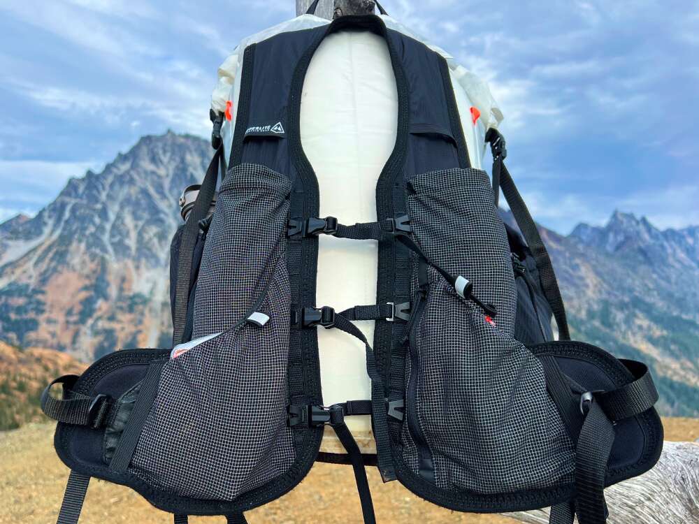 Hyperlite Mountain Gear Aero 28 Review: In-Depth Pros & Cons