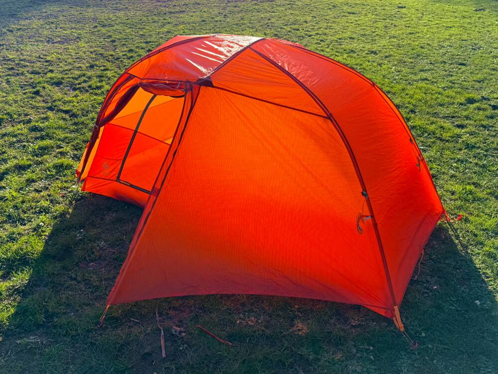Big Agnes Copper Spur UL-8 Big Agnes Copper Spur UL with fly on