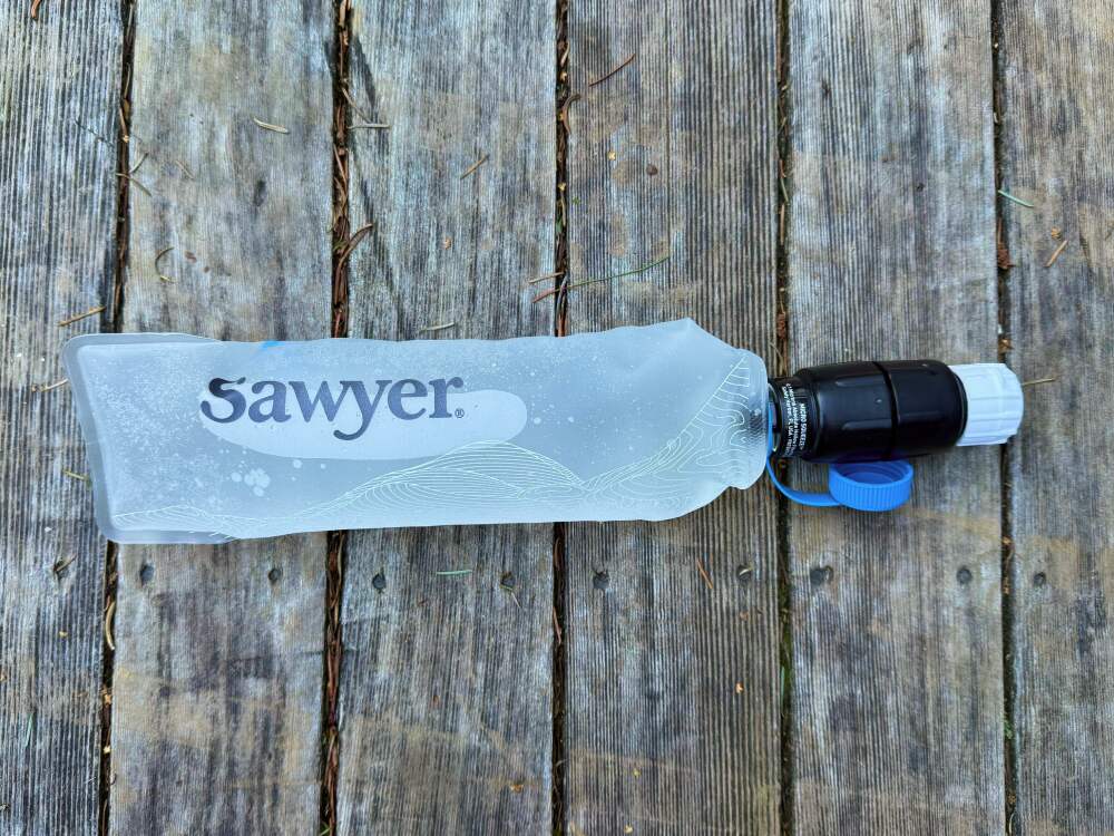 Sawyer Squeeze x CNOC-10 sawyer squeeze micro mounted to cnoc hydriam soft flask