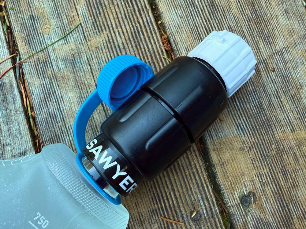 Sawyer Squeeze x CNOC-8 close up on sawyer squeeze micro filter