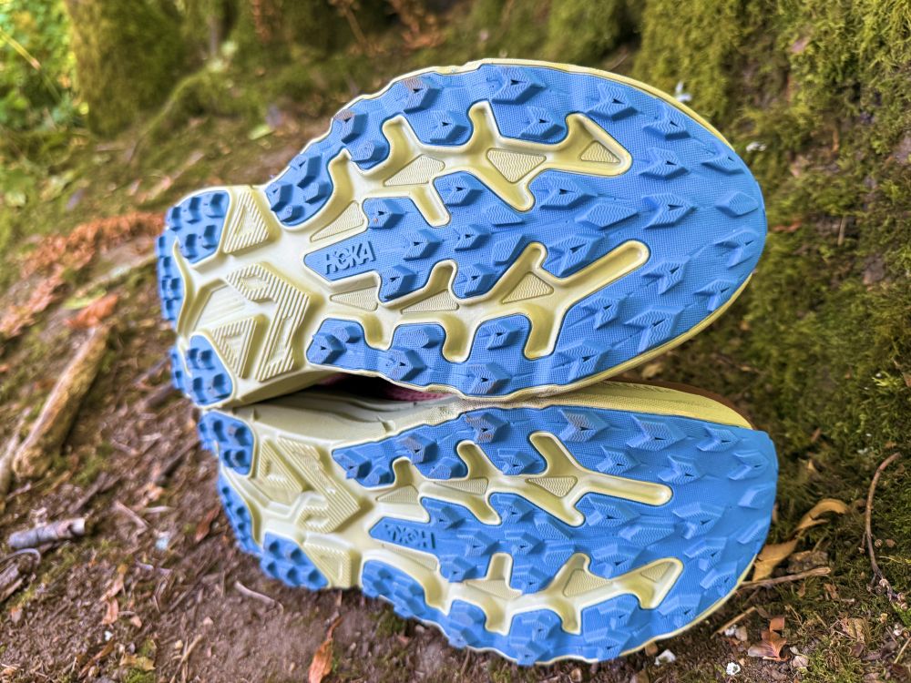 HOKA Challenger 8 review chevron shaped HOKA treading