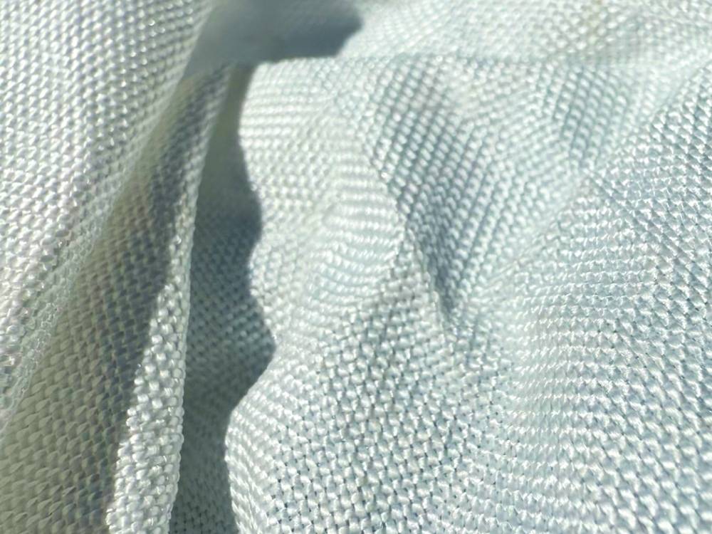 Hyperlite Mountain Gear Southwest 55 2025 review-12 close up on 100% woven dyneema
