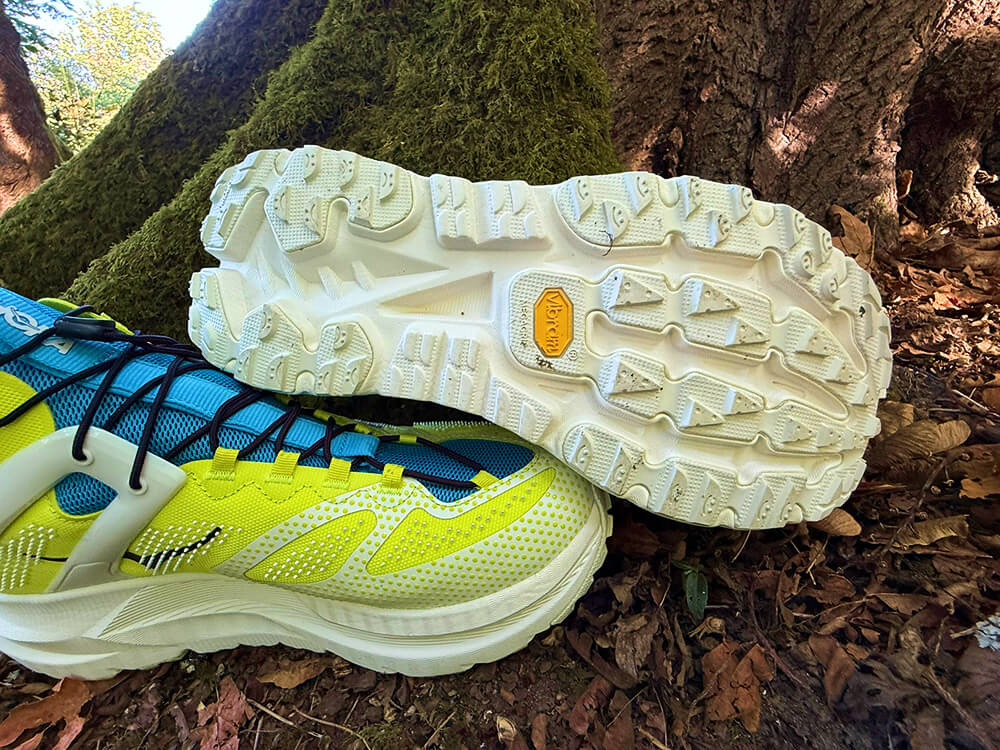 tread of hoka mafate x hiking boots