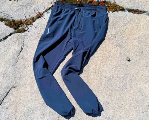 a pair of packable lightweight trail running pants