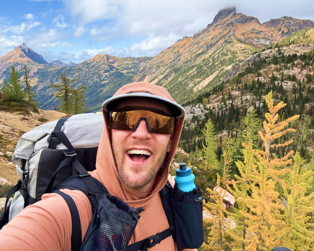 Frame 29 wearing paka sol