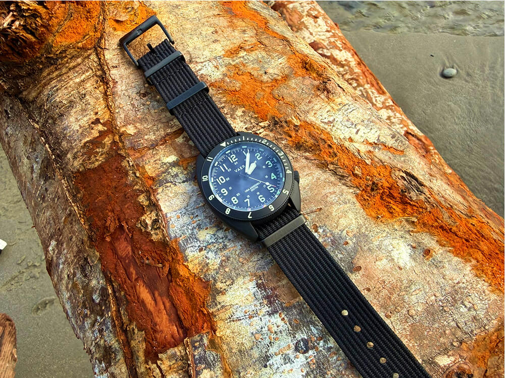 Vaer C4 Watch Review-13 vaer c4 on the beach