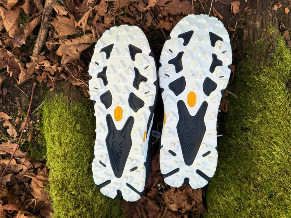 HOKA Speedgoat 7 review-2 close up on lugs