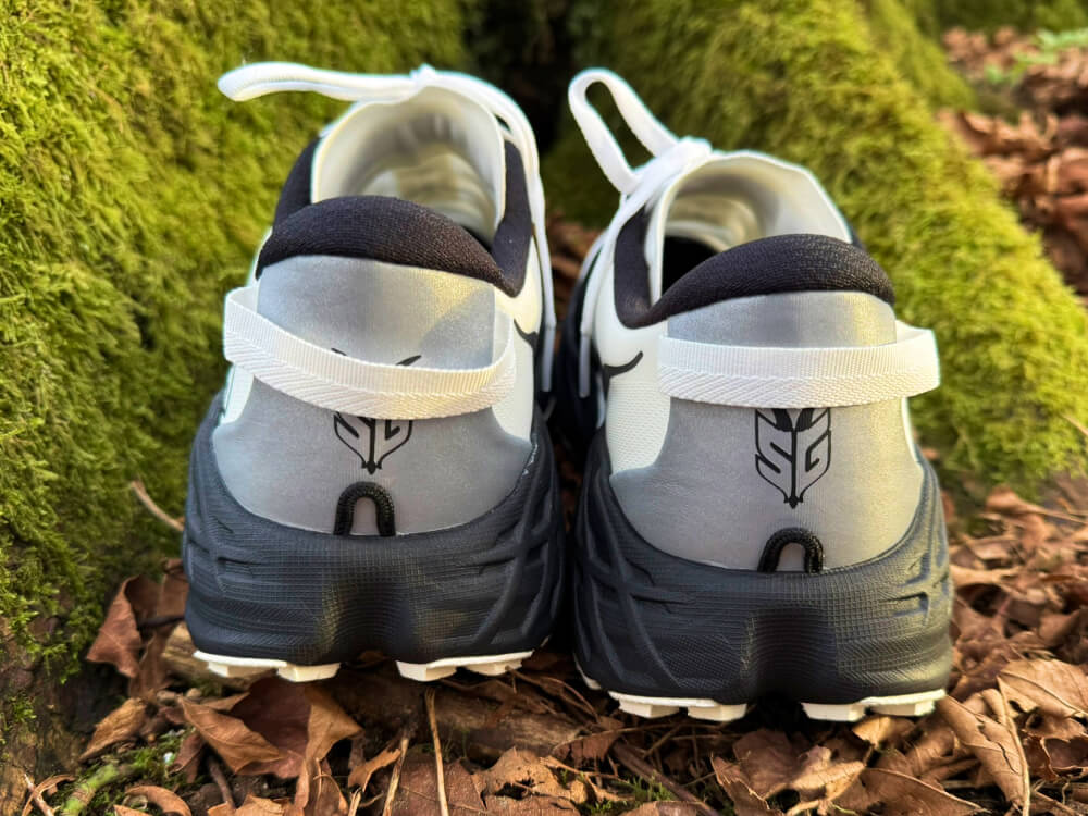 HOKA Speedgoat 7 review-9 heels without extended structure, featuring pull loops and gaiter loops