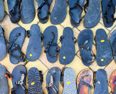 15 pairs of the best running sandals laid out side by side