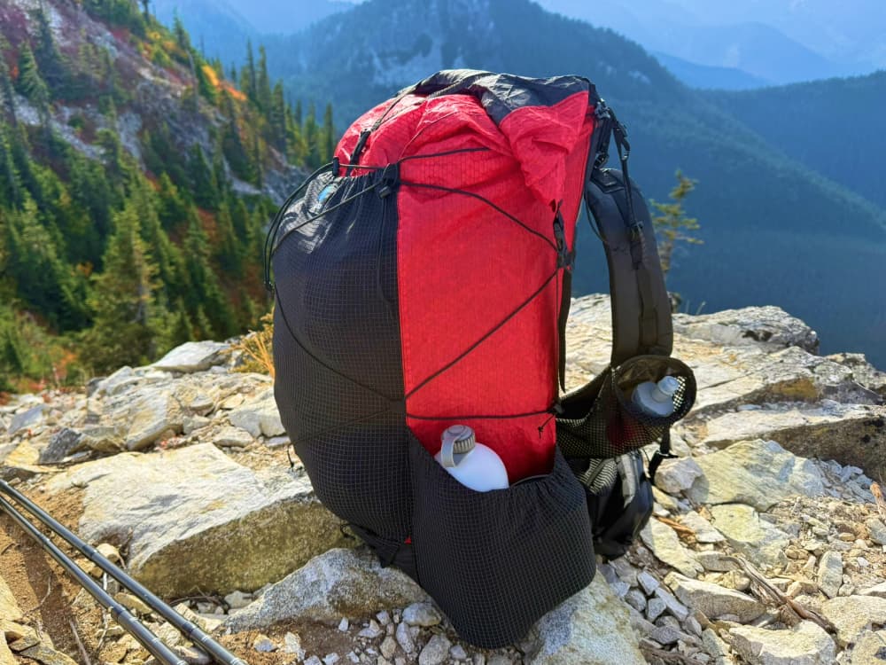 Zpacks Arc Pro Review-11 side view of zpacks arc pro backpack 60